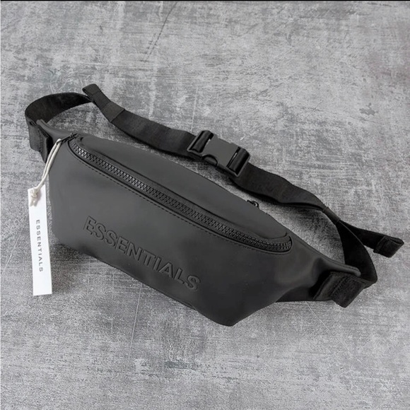 Mini bag essentials - Picture 7 of 7